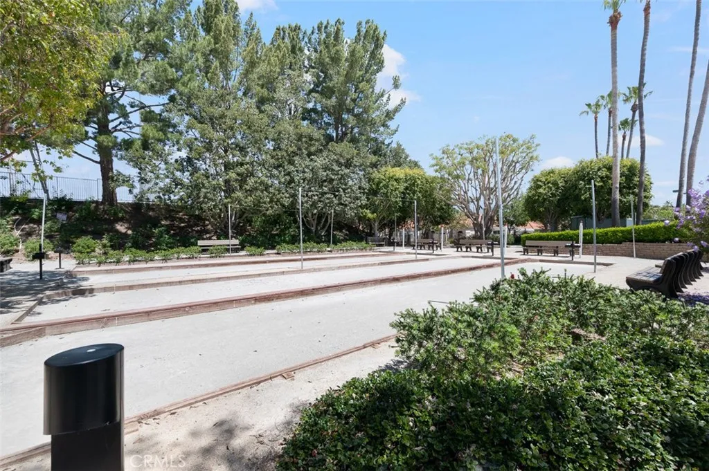 21285 Amora, Mission Viejo, California 92692 home-pic-11