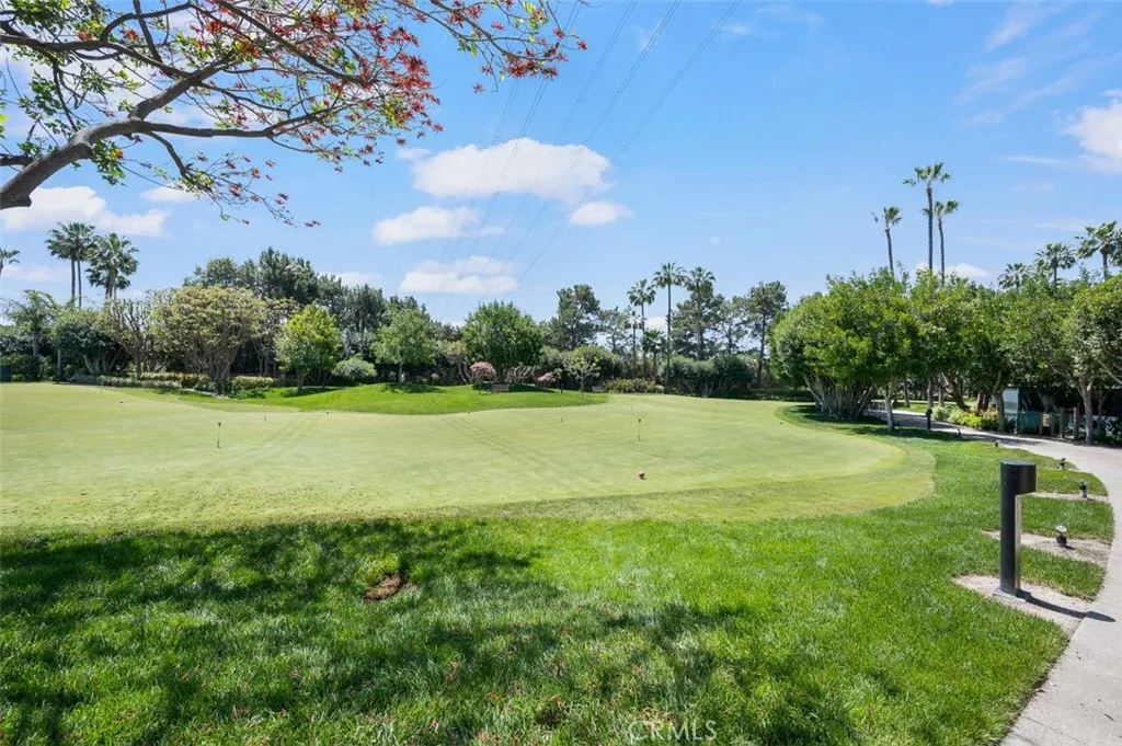 21285 Amora, Mission Viejo, California 92692 home-pic-9