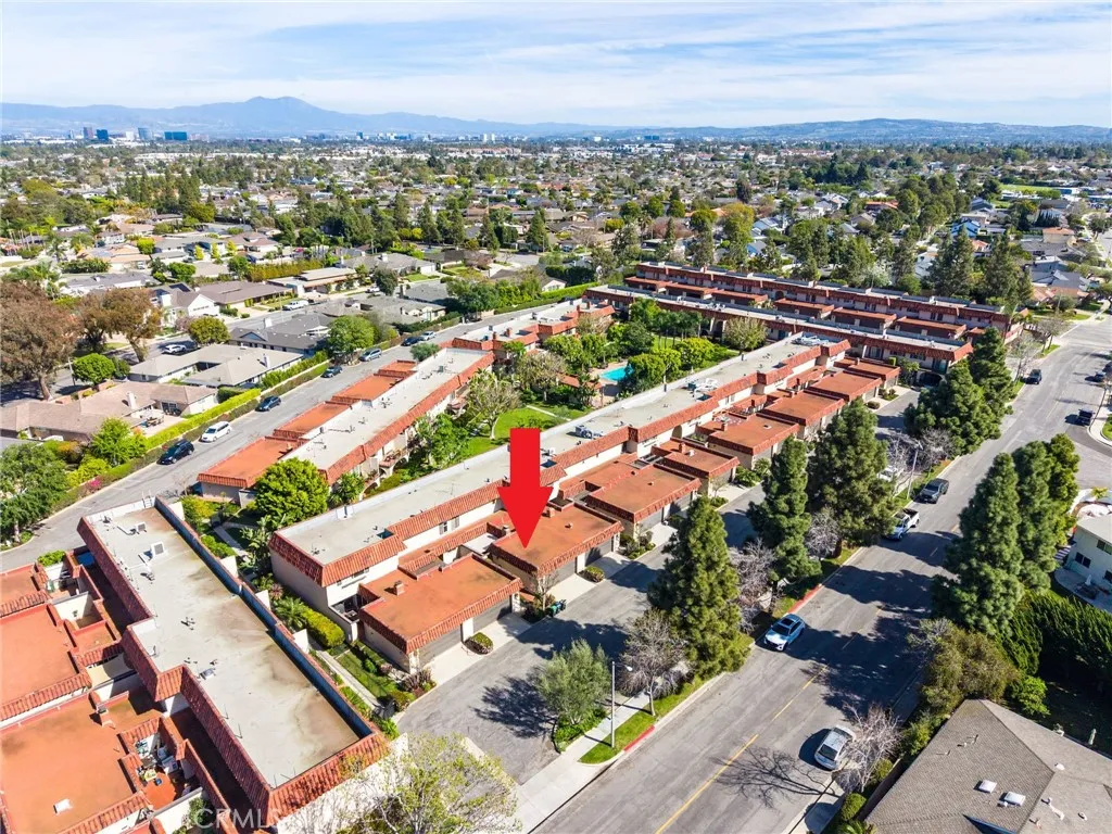 3058 Club House Road, Costa Mesa, California 92626 home-pic-25