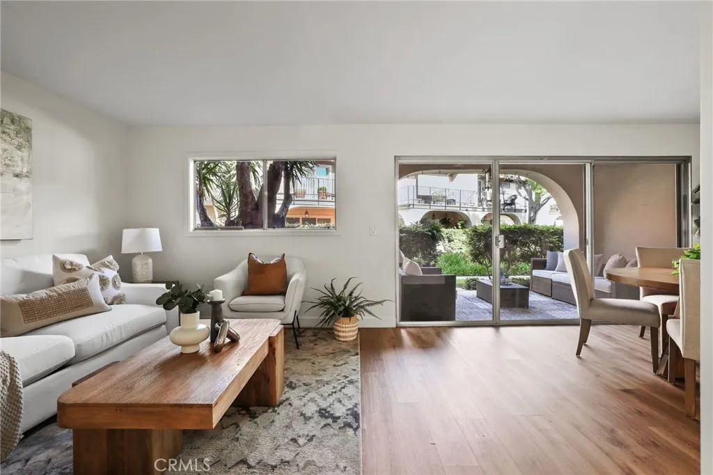 3058 Club House Road, Costa Mesa, California 92626 home-pic-9