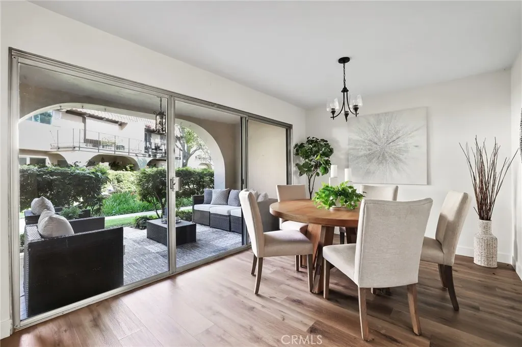 3058 Club House Road, Costa Mesa, California 92626 home-pic-6