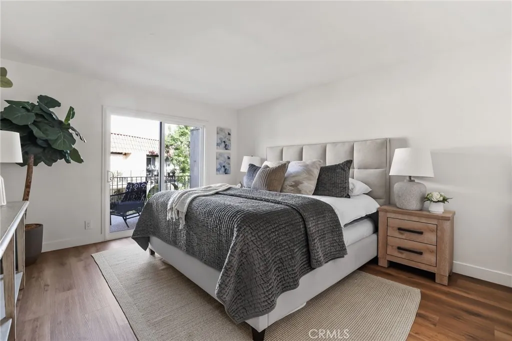3058 Club House Road, Costa Mesa, California 92626 home-pic-15