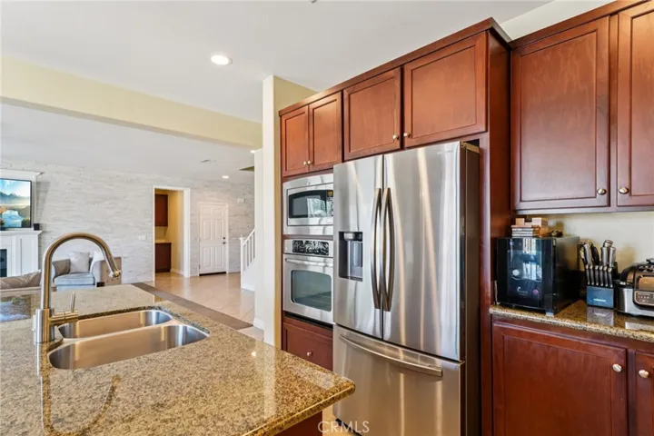 Functional kitchen ideal for cooking and entertaining