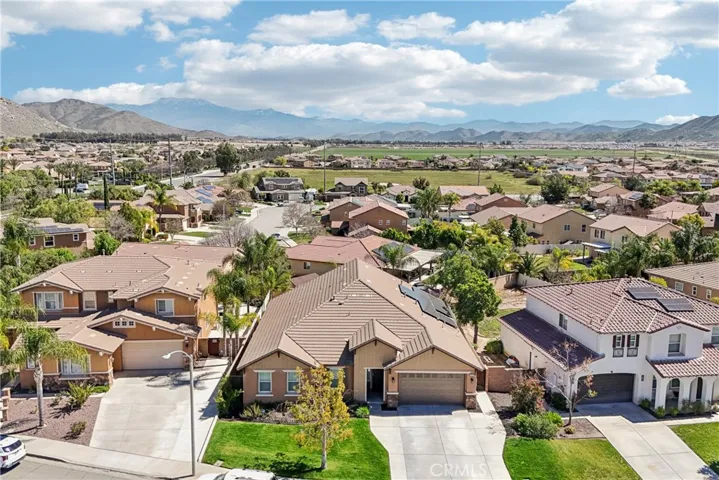 28552 Rustic Glen Street, Menifee, California 92584