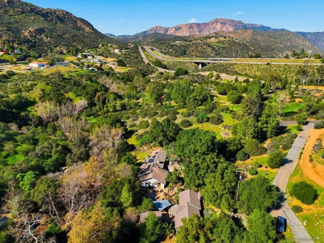 432 Arnold Way, Alpine, California 91901