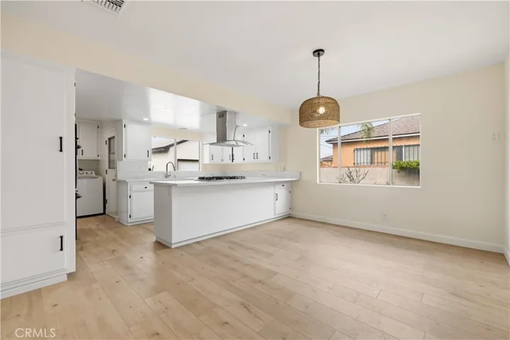 7643 Westland Avenue, North Hollywood, California 91605