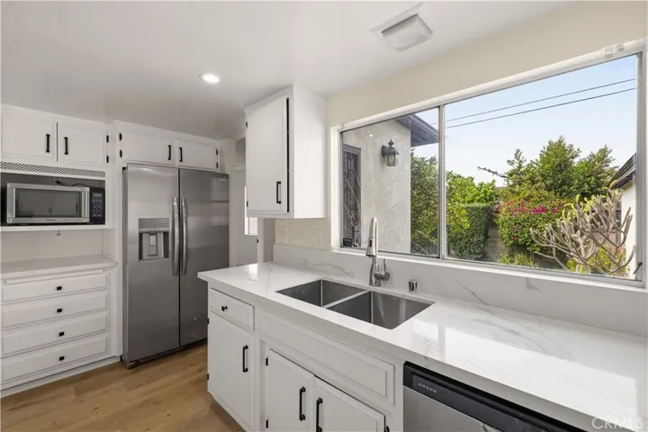 7643 Westland Avenue, North Hollywood, California 91605
