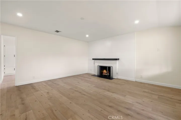 7643 Westland Avenue, North Hollywood, California 91605