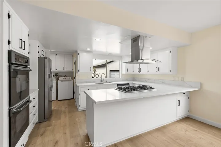 7643 Westland Avenue, North Hollywood, California 91605