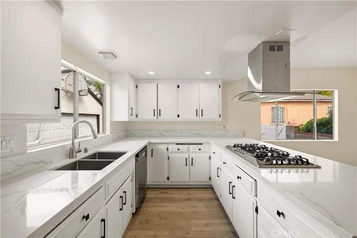 7643 Westland Avenue, North Hollywood, California 91605