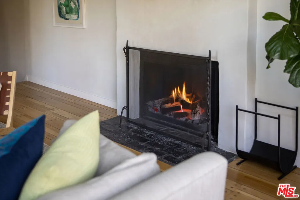 1238 Fernwood Pacific Drive, Topanga, California 90290 home-pic-17