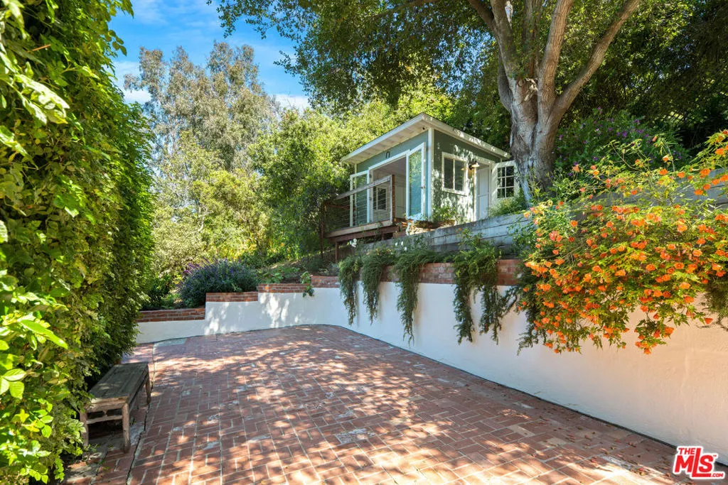 1238 Fernwood Pacific Drive, Topanga, California 90290 home-pic-38
