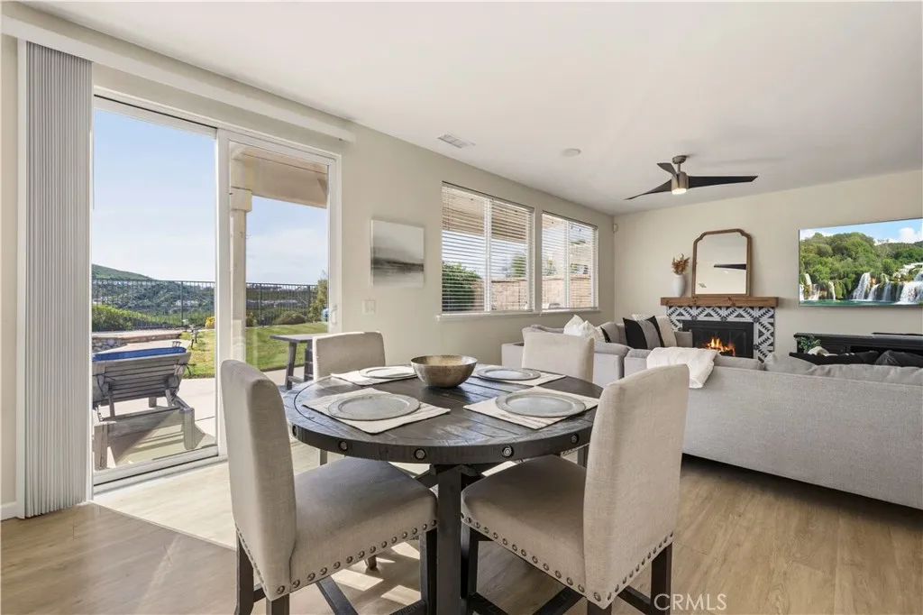 26451 Puffin Place, Canyon Country, California 91387 home-pic-17