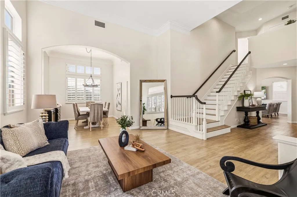 26451 Puffin Place, Canyon Country, California 91387 home-pic-4