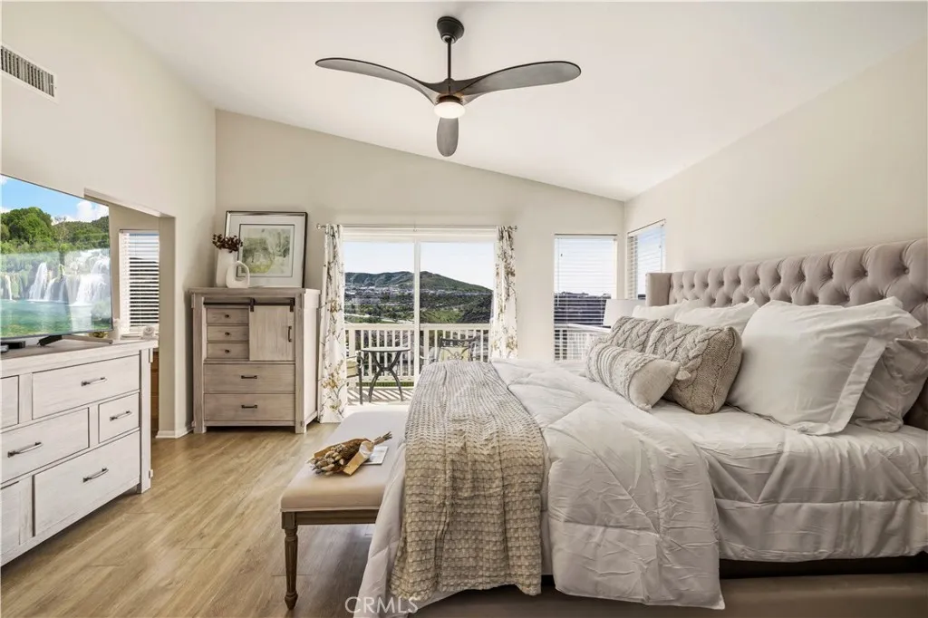 26451 Puffin Place, Canyon Country, California 91387 home-pic-32