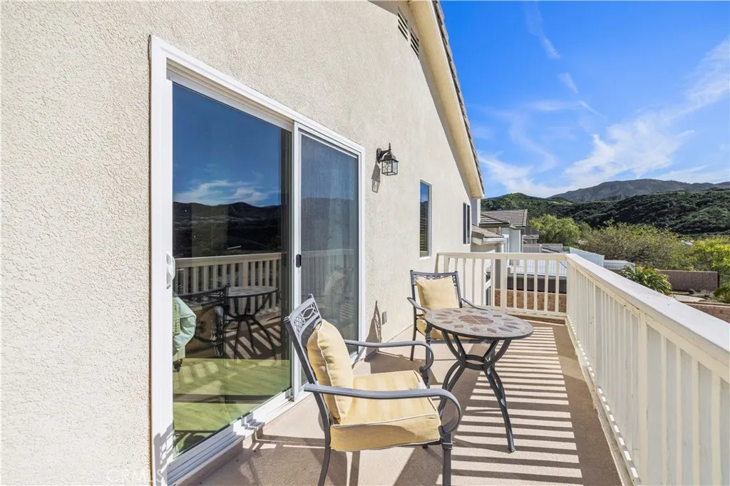 26451 Puffin Place, Canyon Country, California 91387 home-pic-44