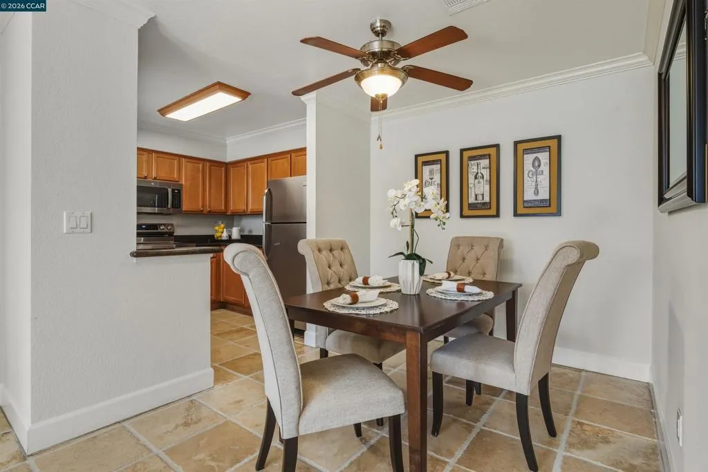 332 332 Eastridge Dr, San Ramon, California 94582 home-pic-14