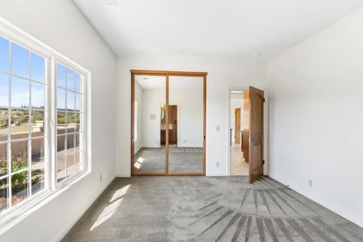 4417 Fallsbrae Road, Fallbrook, California 92028 home-pic-35