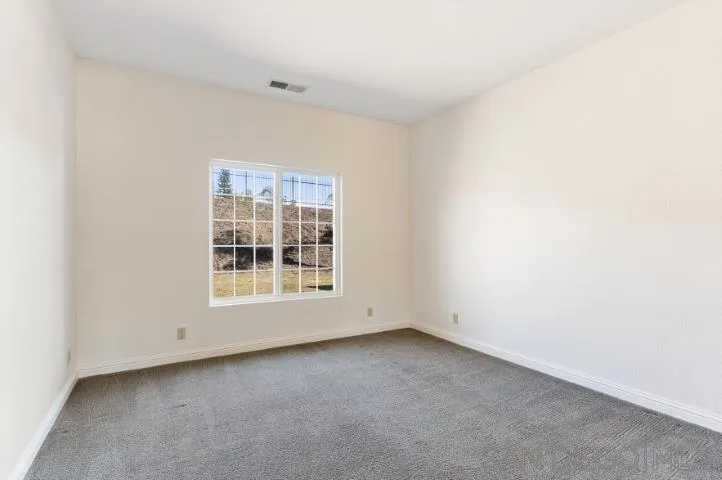 4417 Fallsbrae Road, Fallbrook, California 92028 home-pic-28