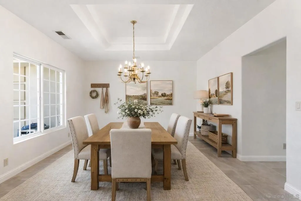 4417 Fallsbrae Road, Fallbrook, California 92028 home-pic-11