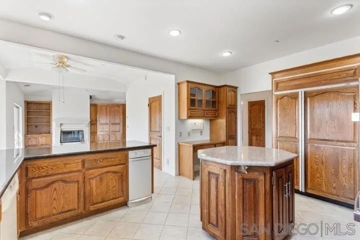 4417 Fallsbrae Road, Fallbrook, California 92028 home-pic-22