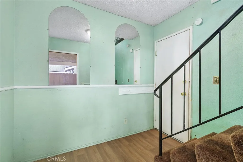 3088 Gladstone Street 4, Pomona, California 91767 home-pic-3