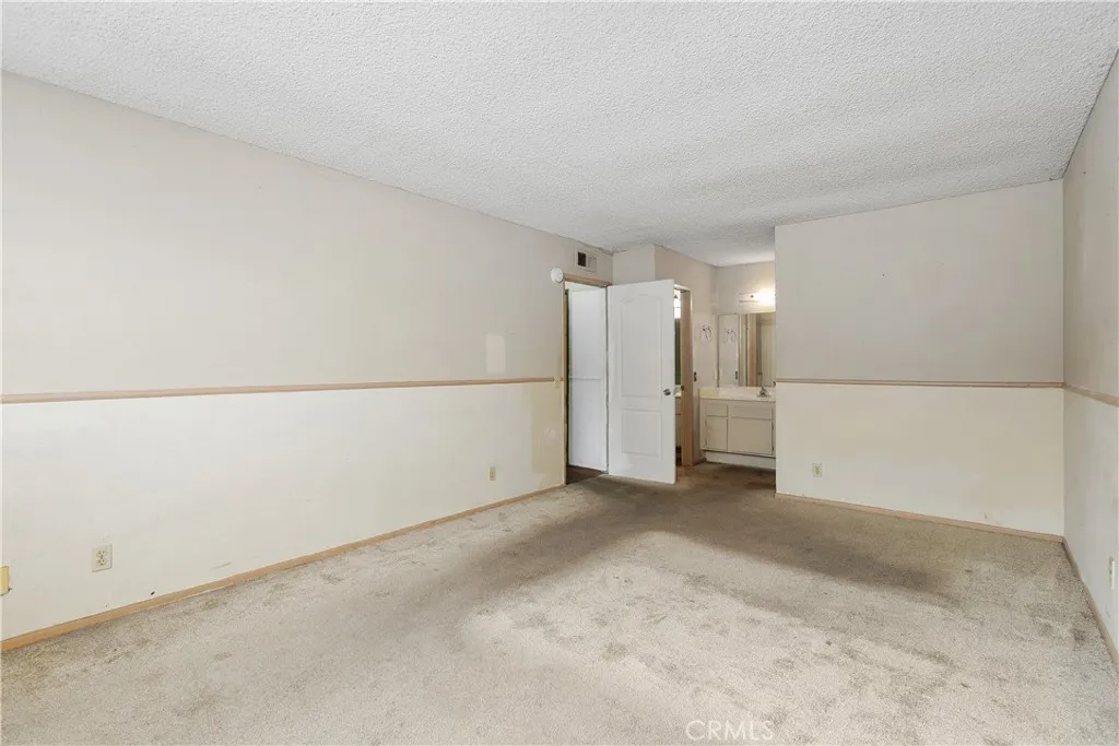 3088 Gladstone Street 4, Pomona, California 91767 home-pic-20