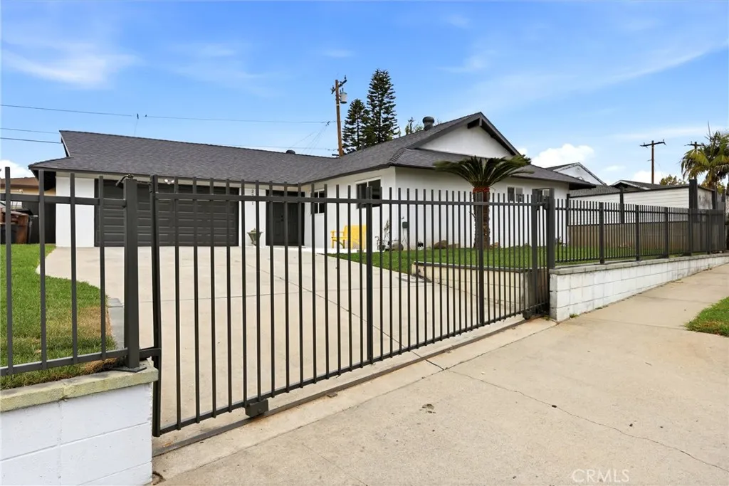 2361 Parkway, El Monte, California 91732 home-pic-9
