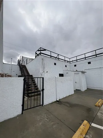 Gated rear entrance/exit