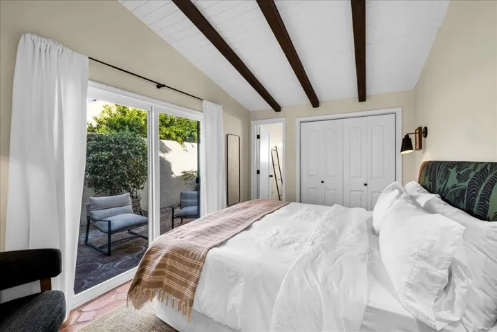 Guest Room 1