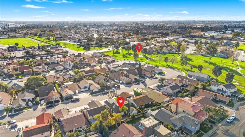 Conveniently located close to park, pools and club house