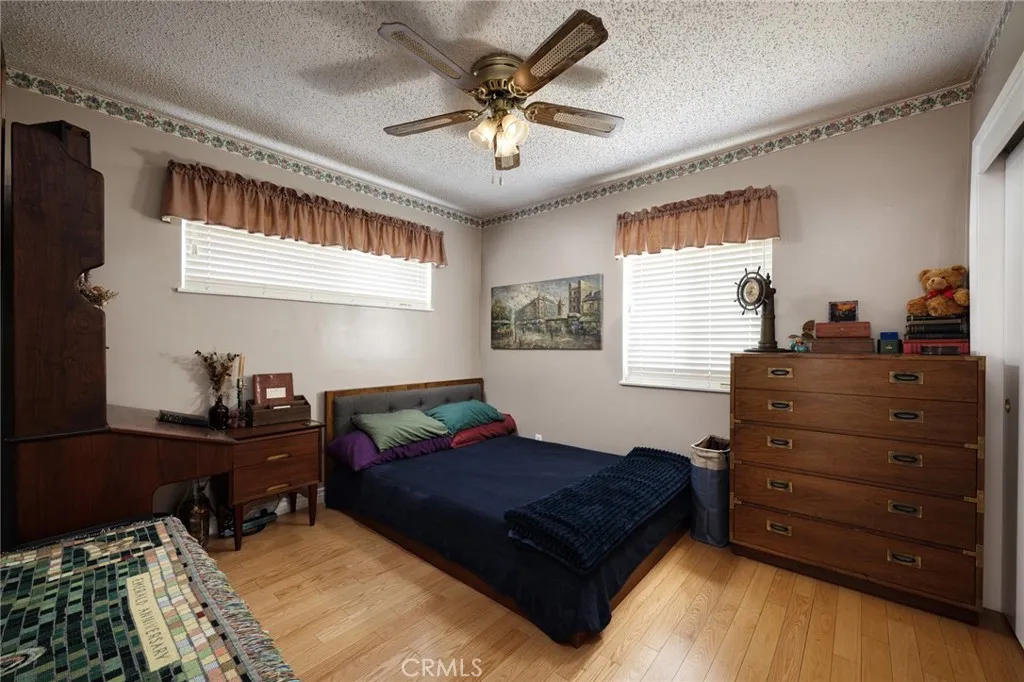 4418 West Tiller Avenue, Orange, California 92868 home-pic-12
