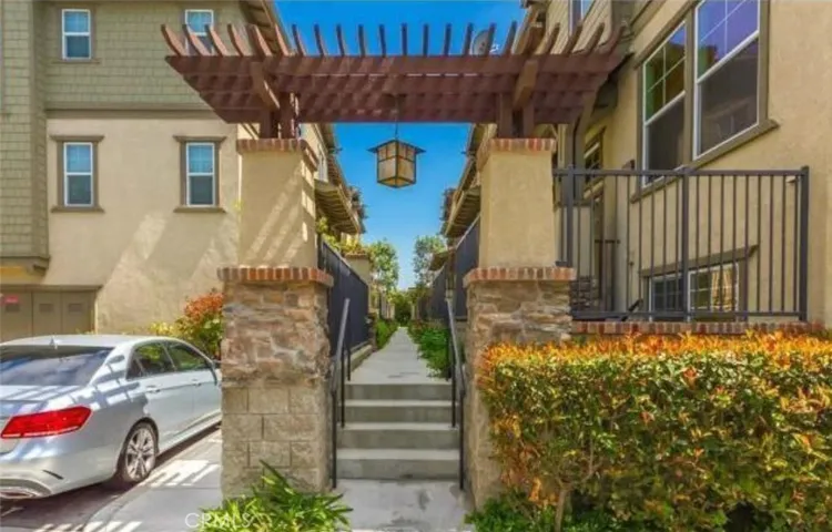 26090 Stonehaven, Harbor City, California 90710