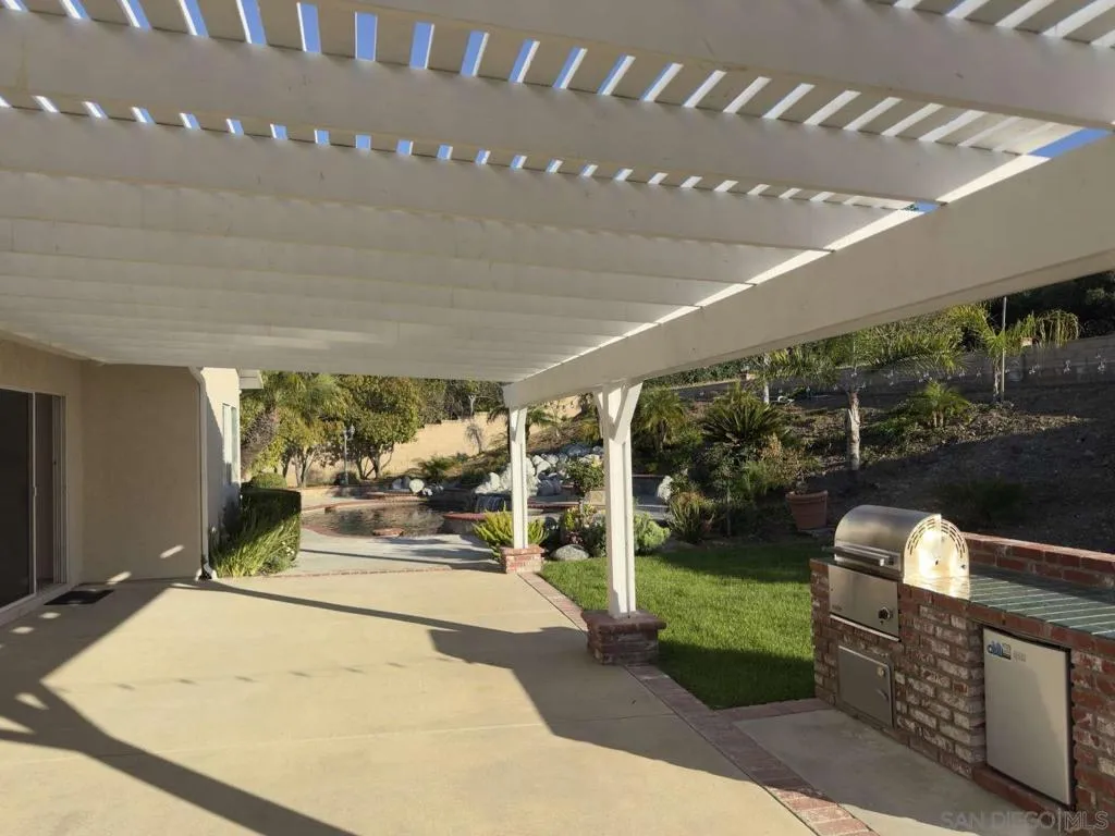 2227 Mapleleaf Ave, Thousand Oaks, California 91320 home-pic-25