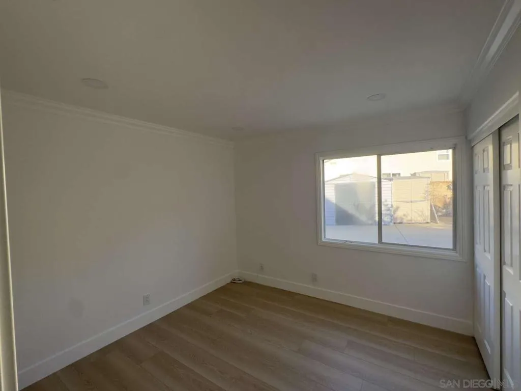 2227 Mapleleaf Ave, Thousand Oaks, California 91320 home-pic-17