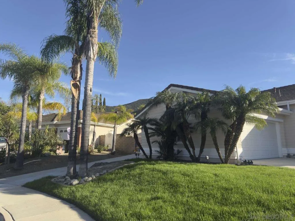 2227 Mapleleaf Ave, Thousand Oaks, California 91320 home-pic-2