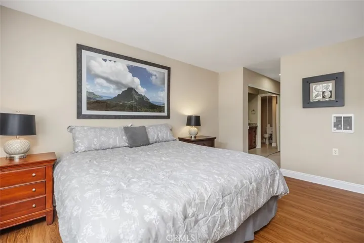 Main bedroom with ensuite