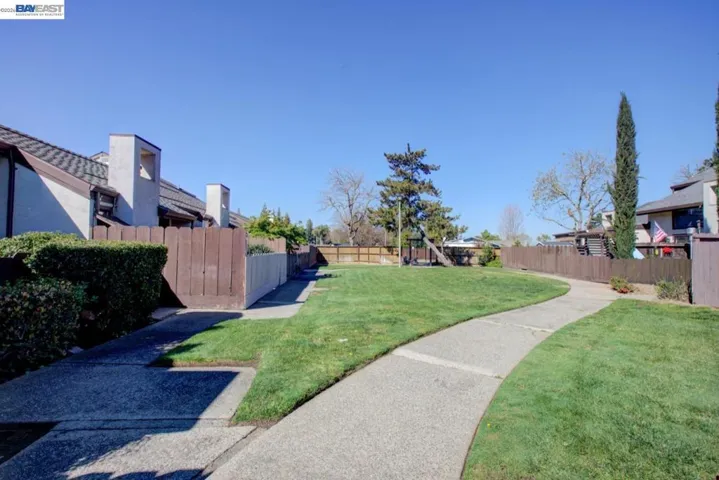 Pathway to Condo