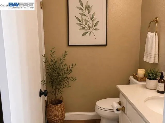 Half Bathroom-AI Virtually Staged