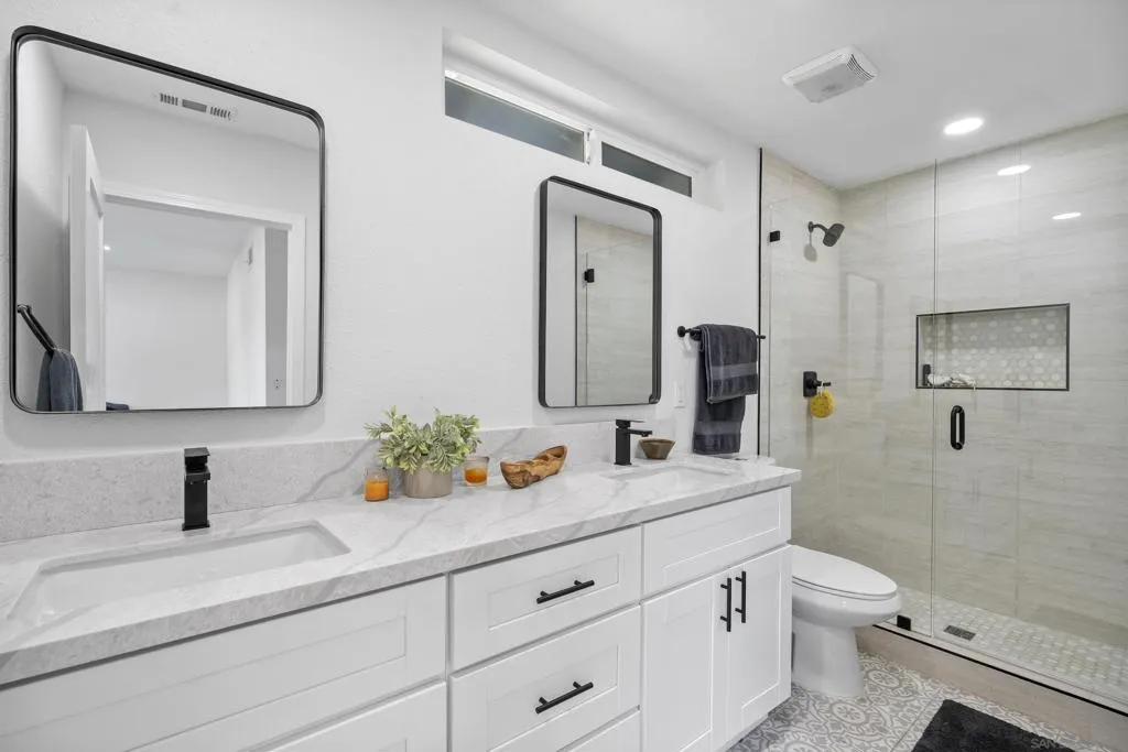 7573 Gayneswood Way, San Diego, California 92139 home-pic-18