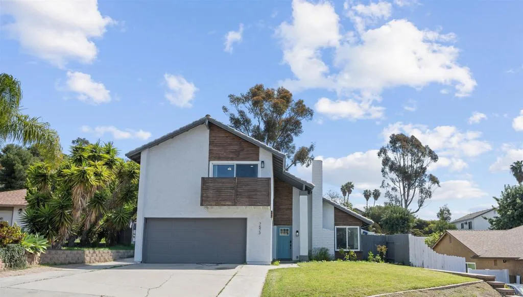 7573 Gayneswood Way, San Diego, California 92139 home-pic-1