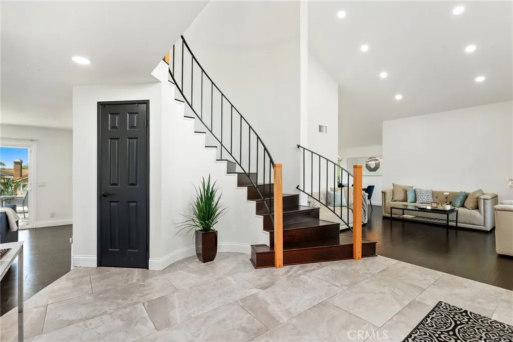 5099 Vista Del Amigo, Yorba Linda, California 92886 home-pic-6