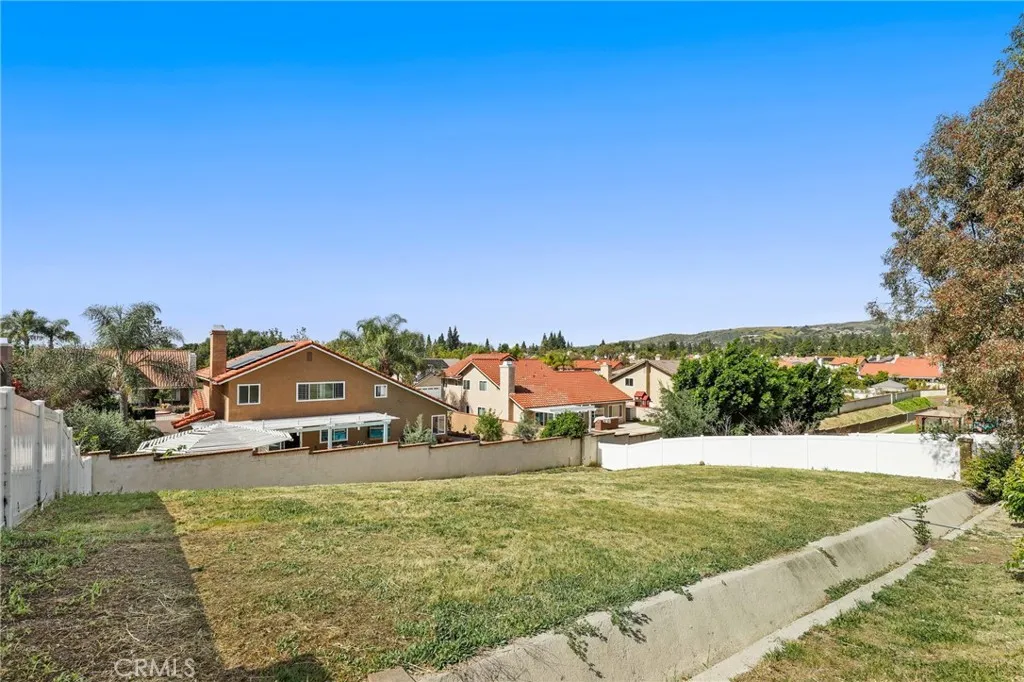 5099 Vista Del Amigo, Yorba Linda, California 92886 home-pic-36
