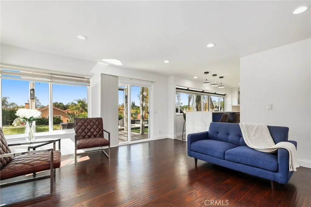 5099 Vista Del Amigo, Yorba Linda, California 92886 home-pic-11
