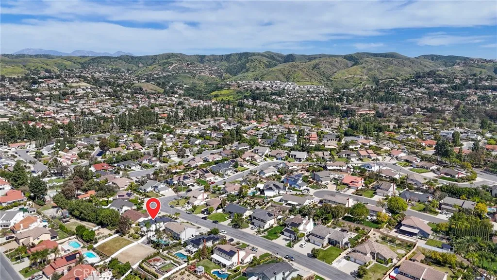 5099 Vista Del Amigo, Yorba Linda, California 92886 home-pic-44