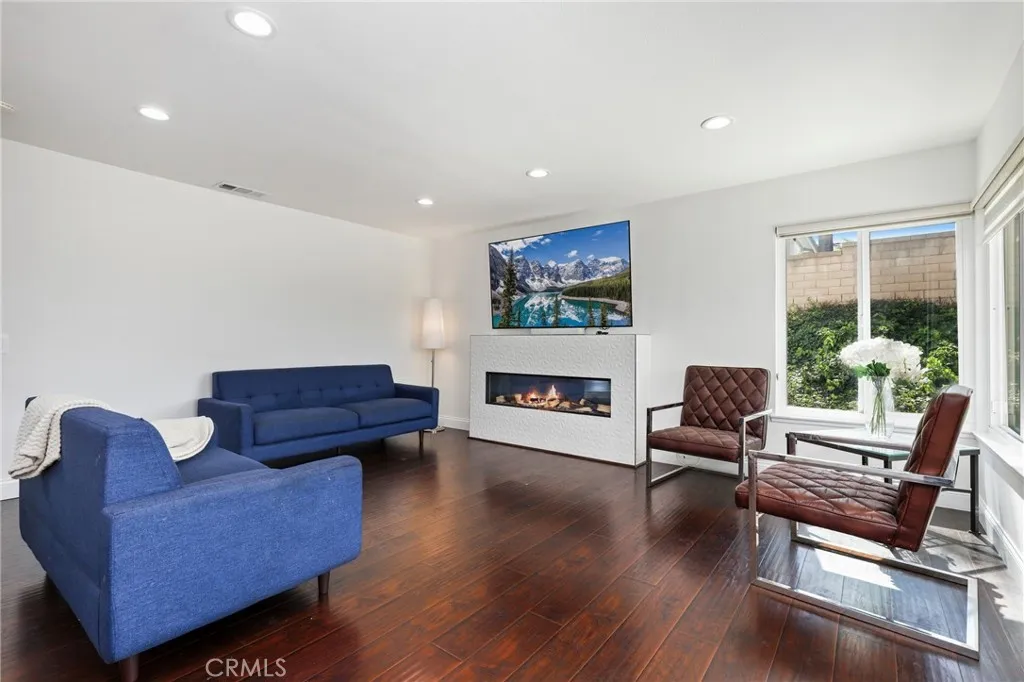 5099 Vista Del Amigo, Yorba Linda, California 92886 home-pic-12