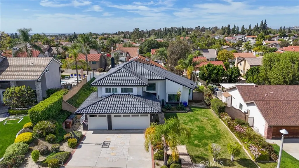 5099 Vista Del Amigo, Yorba Linda, California 92886 home-pic-2