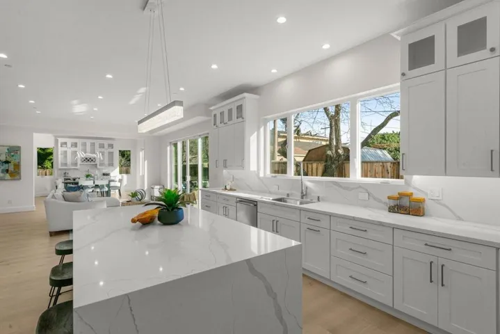 810 Virginia Court, Campbell, California 95008