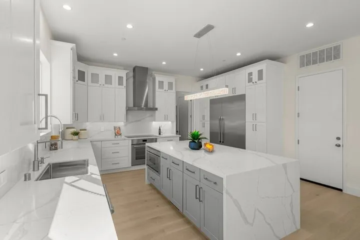 810 Virginia Court, Campbell, California 95008