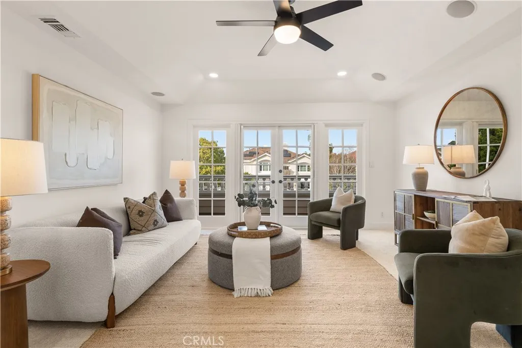 6582 Polo Circle, Huntington Beach, California 92648 home-pic-32